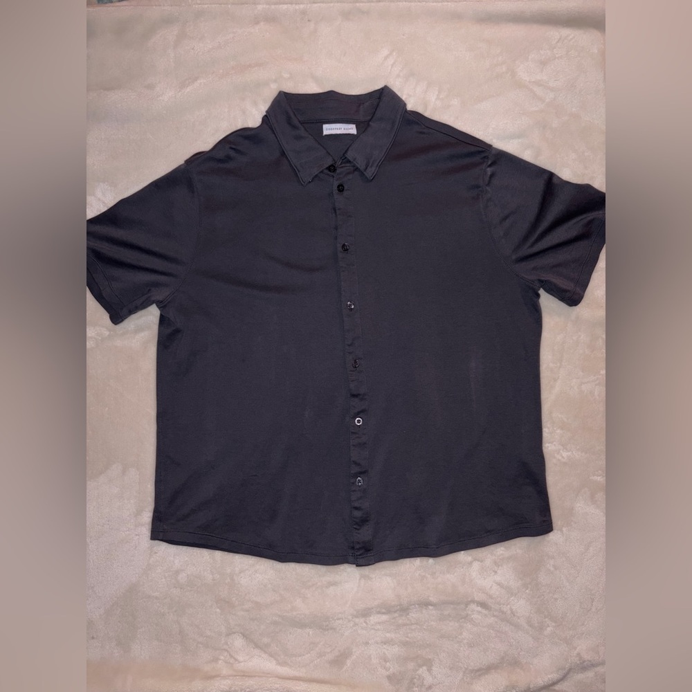 Men's Dark Gray Geoffrey Beene Short Sleeve Shirt